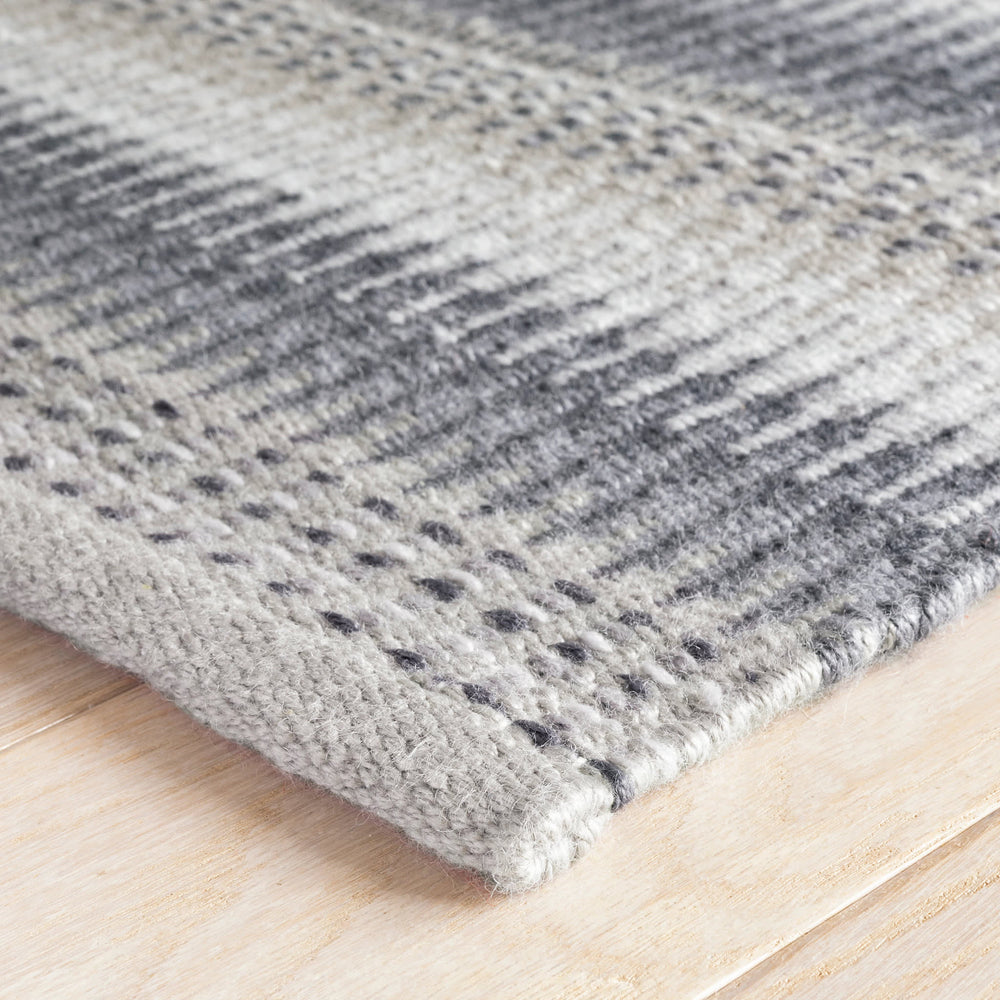 Folly Handwoven Indoor/Outdoor Rug | Grey