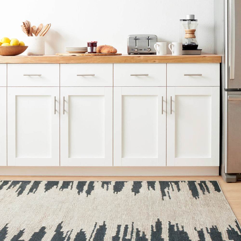 Moss Machine Washable Rug | Metal