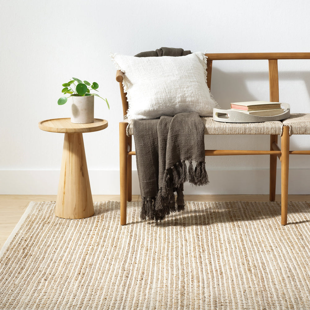 Evelyn Linen Throw | Mushroom