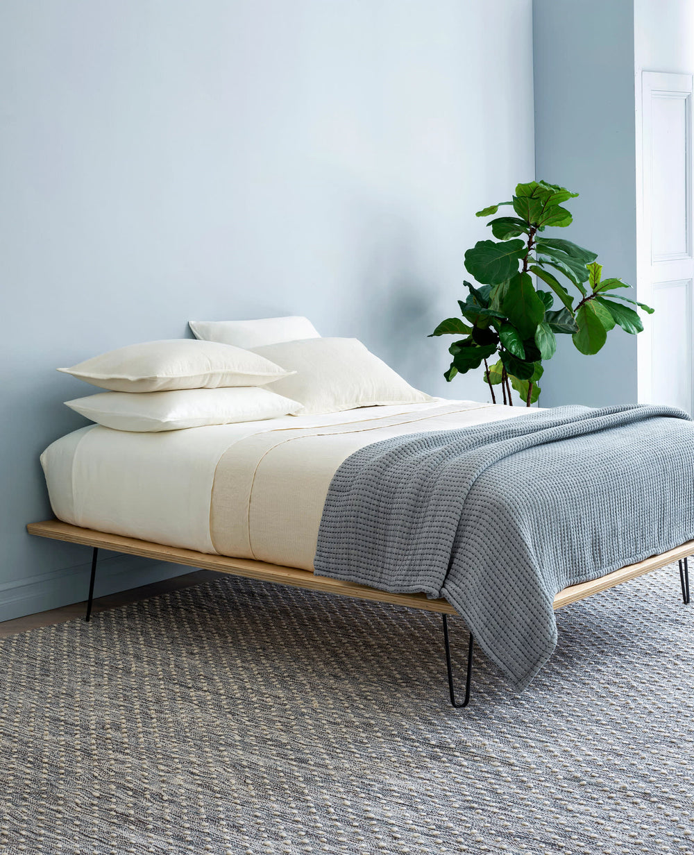 Hobnail Handwoven Performance Rug | Blue