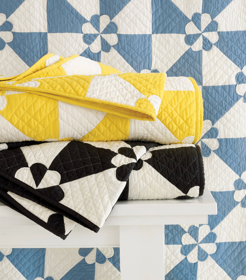 Sunny Side Quilt | Black