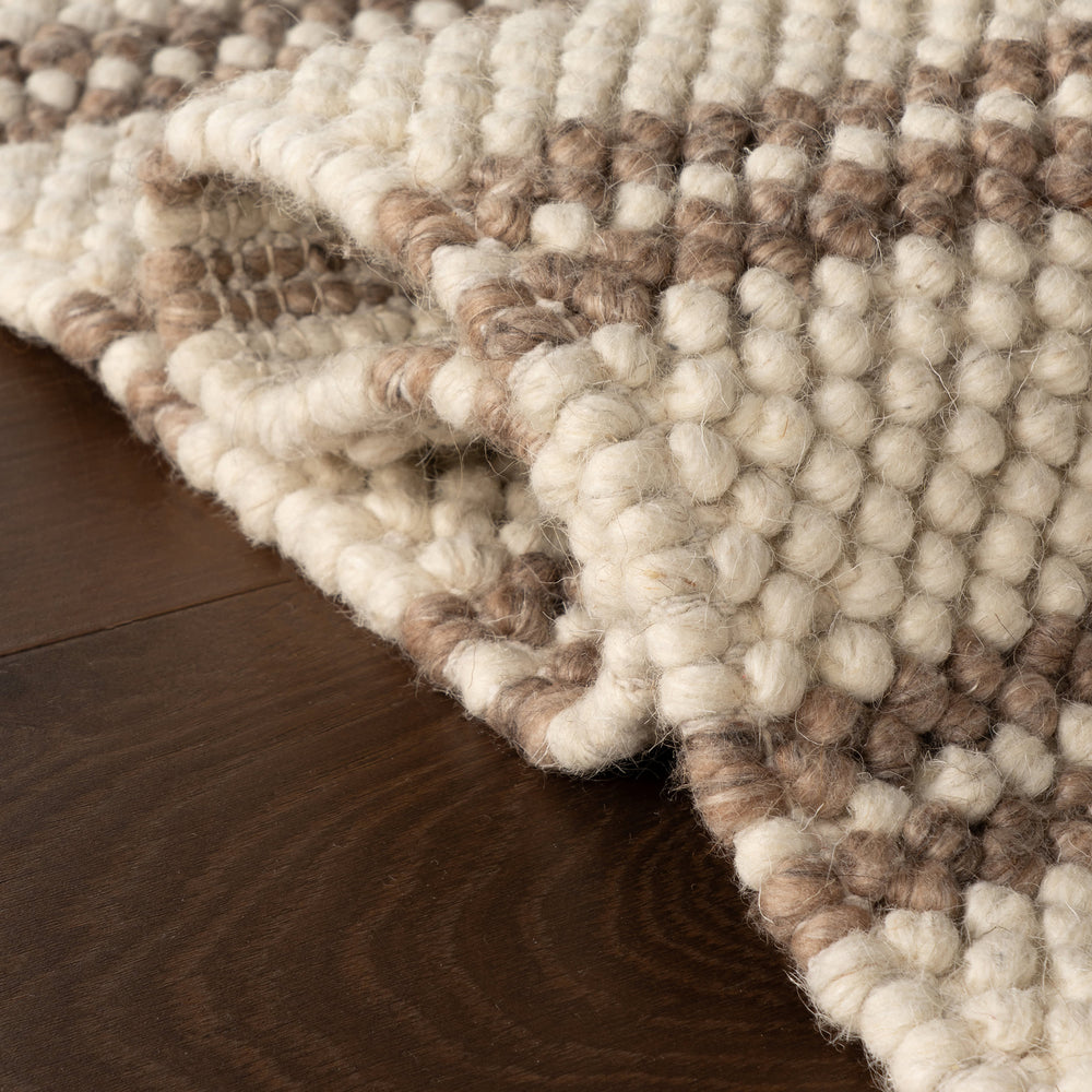 Venit Modern Striped Farmhouse Rug | Brown