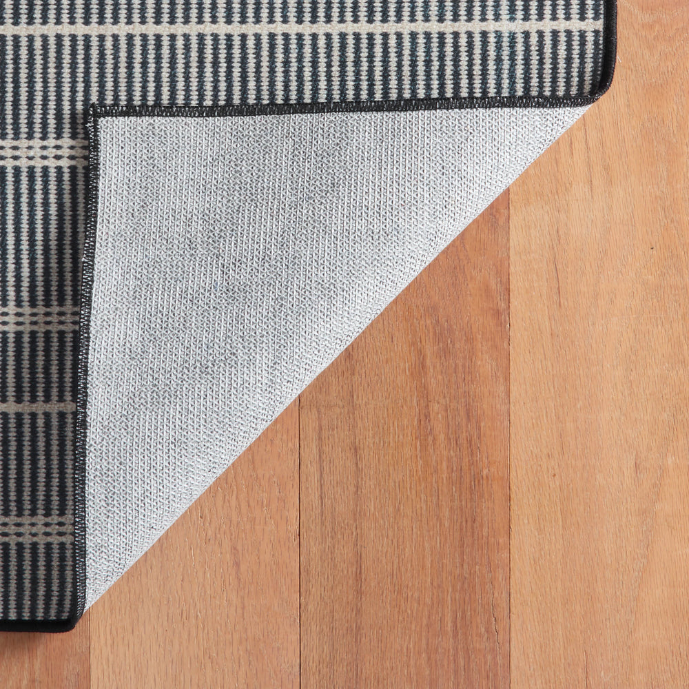 Samson Machine Washable Rug | Black