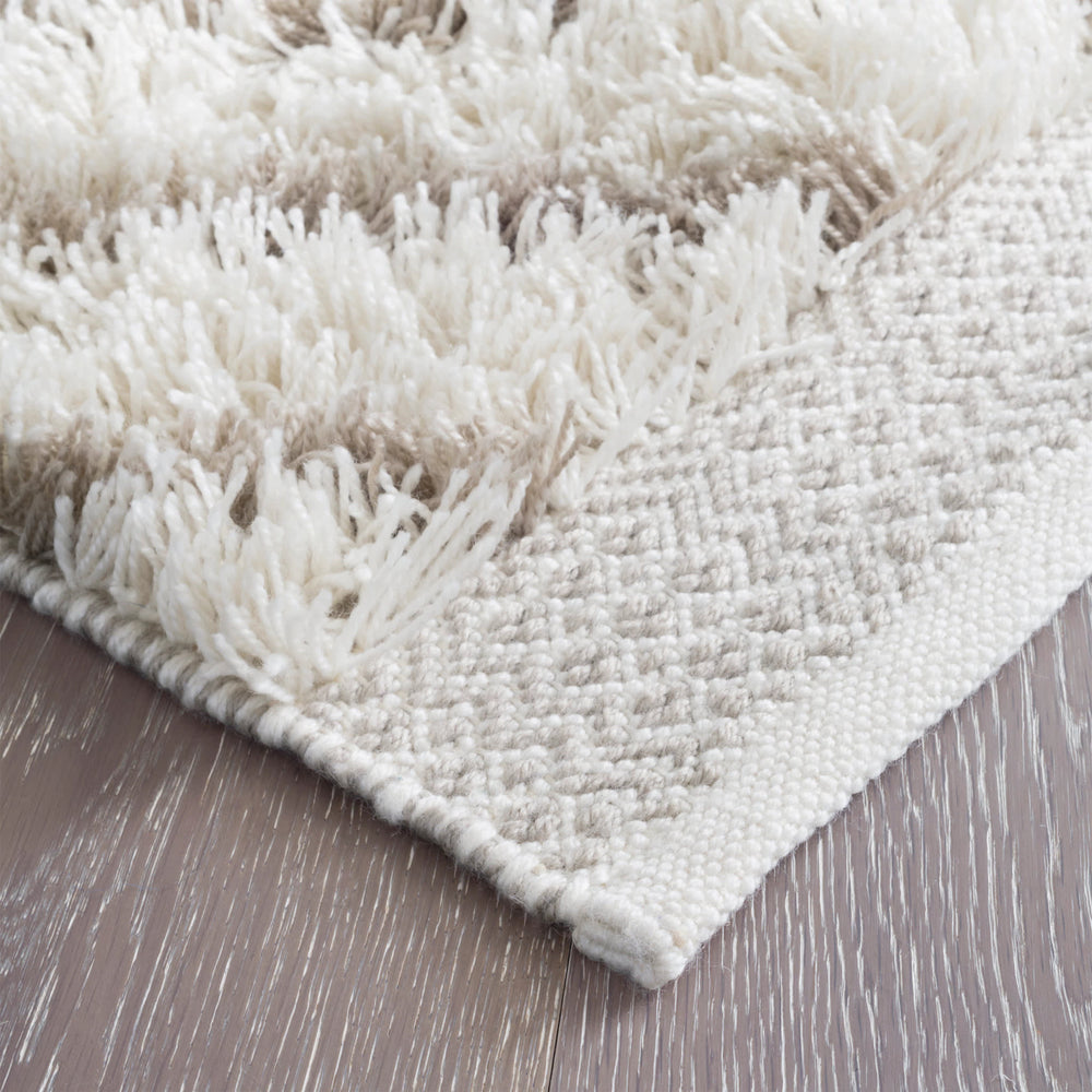 Moroccan Lines Handwoven Performance Rug | Grey
