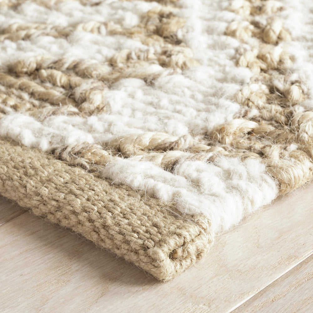Magnolia Handwoven Jute Rug | Natural