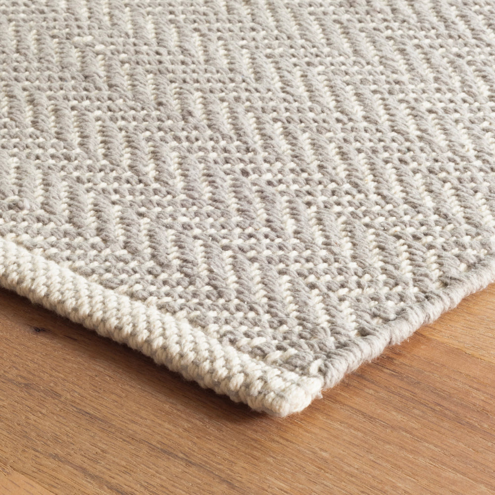 Herringbone Handwoven Cotton Rug | Dove Grey
