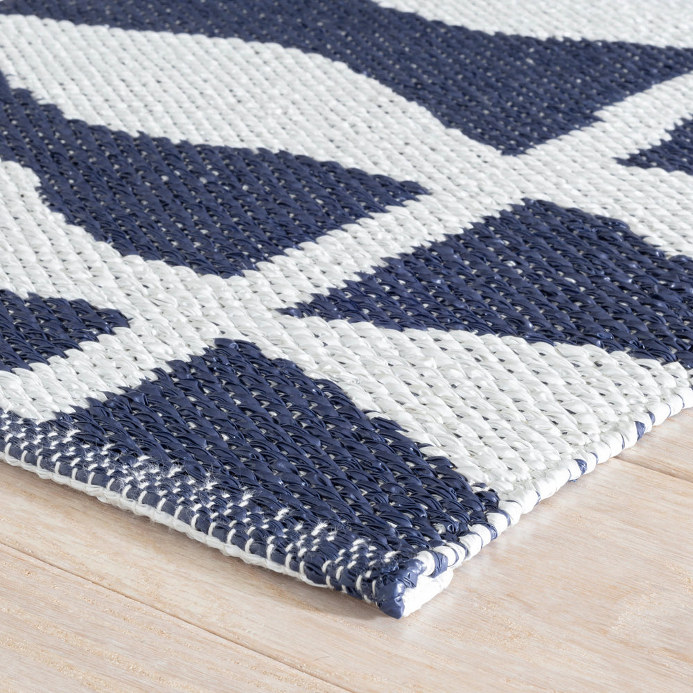 Circuit Handwoven Indoor/Outdoor Rug | Navy