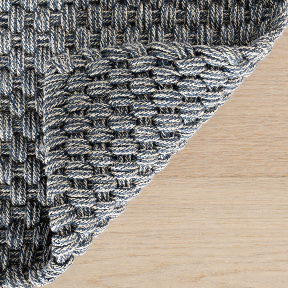 Bridges Rope Rug | Navy