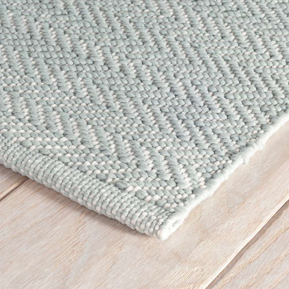 Herringbone Handwoven Indoor/Outdoor Rug | Light Blue/Ivory