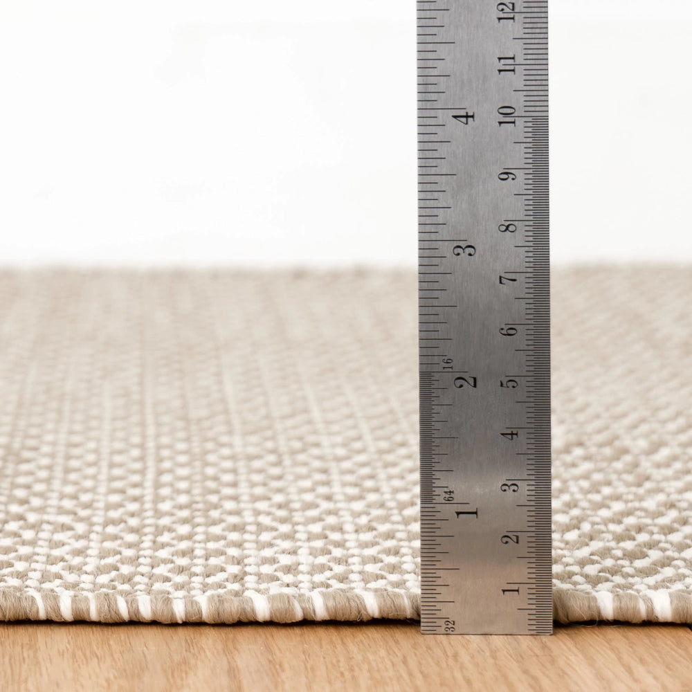 Finn Handwoven Indoor/Outdoor Rug | Khaki