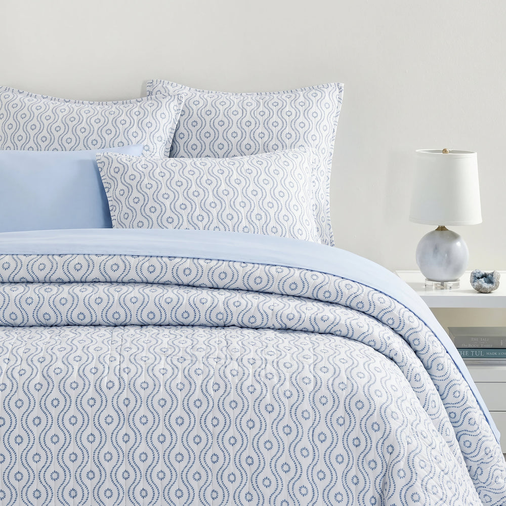 Amelia Quilt | Blue