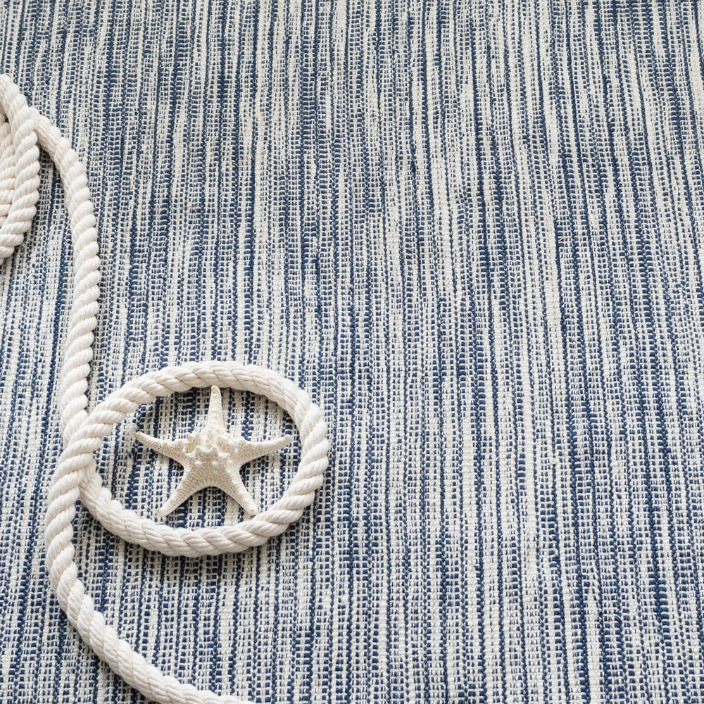 Tideline Handwoven Indoor/Outdoor Custom Rug | Navy