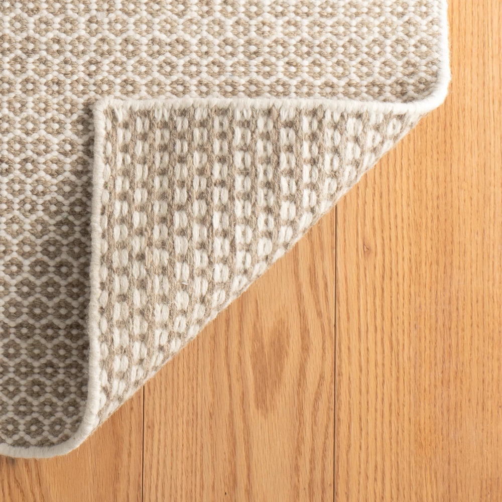 Honeycomb Handwoven Wool Rug | Natural