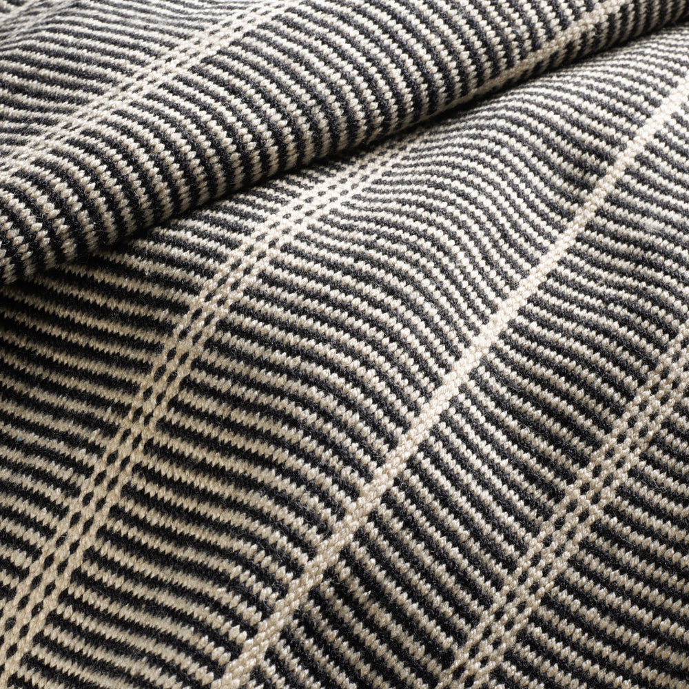 Samson Handwoven Indoor/Outdoor Rug | Black