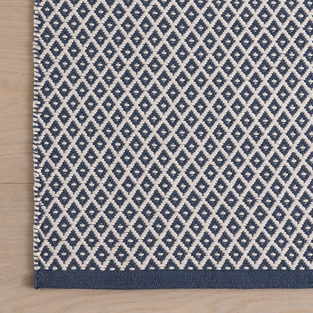 Riviera Handwoven Indoor/Outdoor Rug | Navy