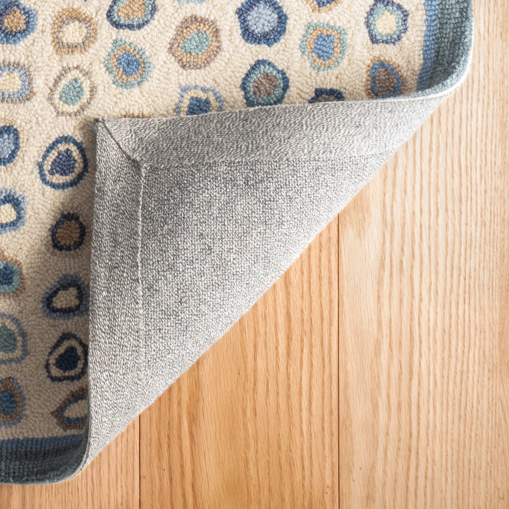 Cats Paw Hand Micro Hooked Wool Rug | Mineral