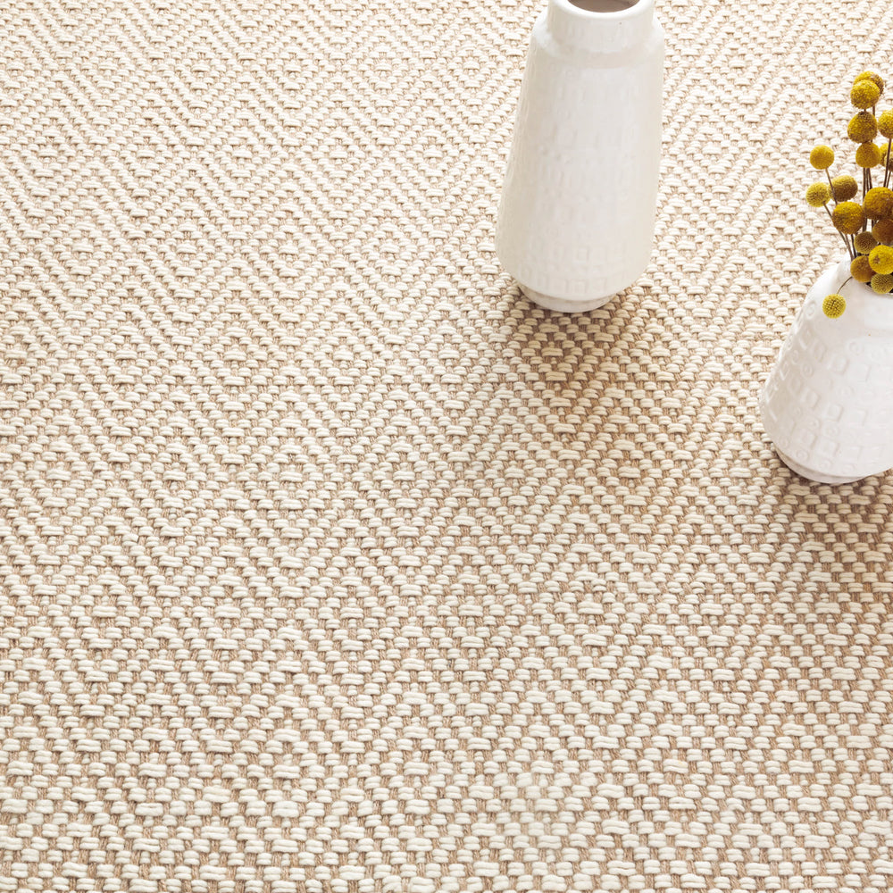 Cocchi Handwoven Wool Rug | Neutral