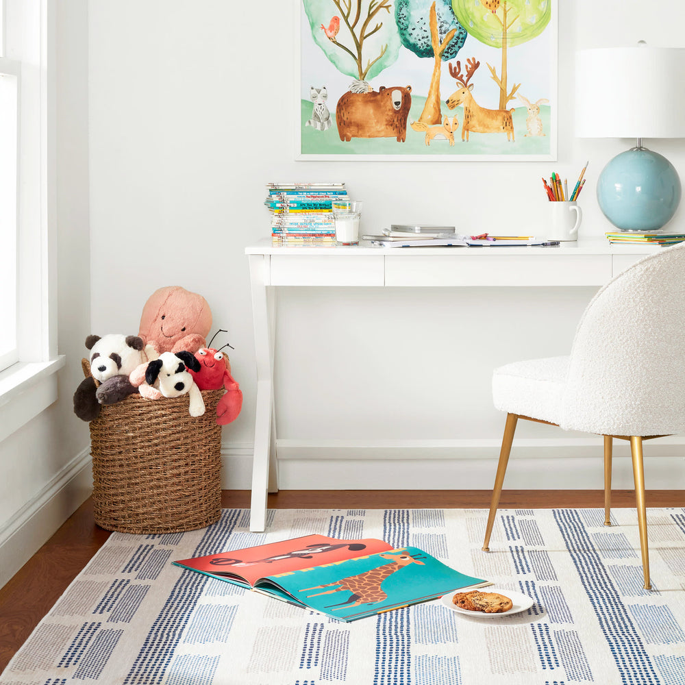 On the Ball Table Lamp | Powder Blue