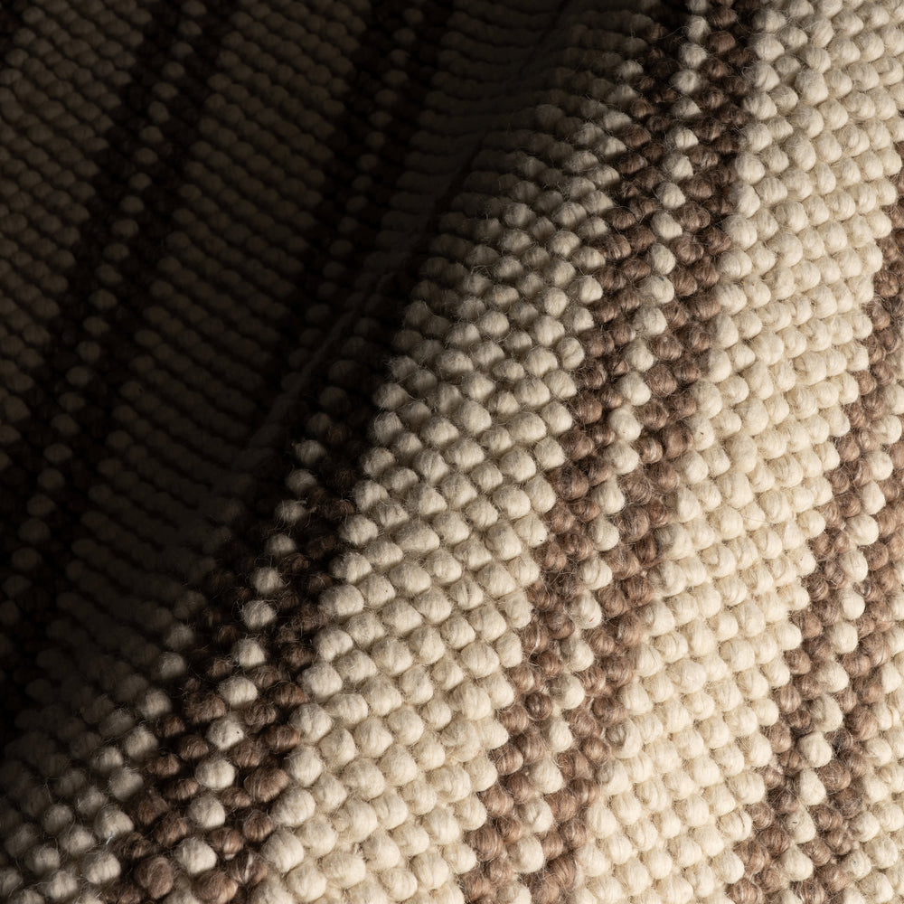 Venit Modern Striped Farmhouse Rug | Brown