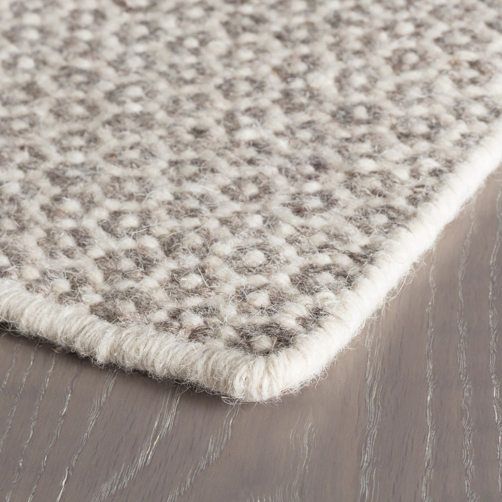 Honeycomb Handwoven Wool Rug | Ivory/Grey