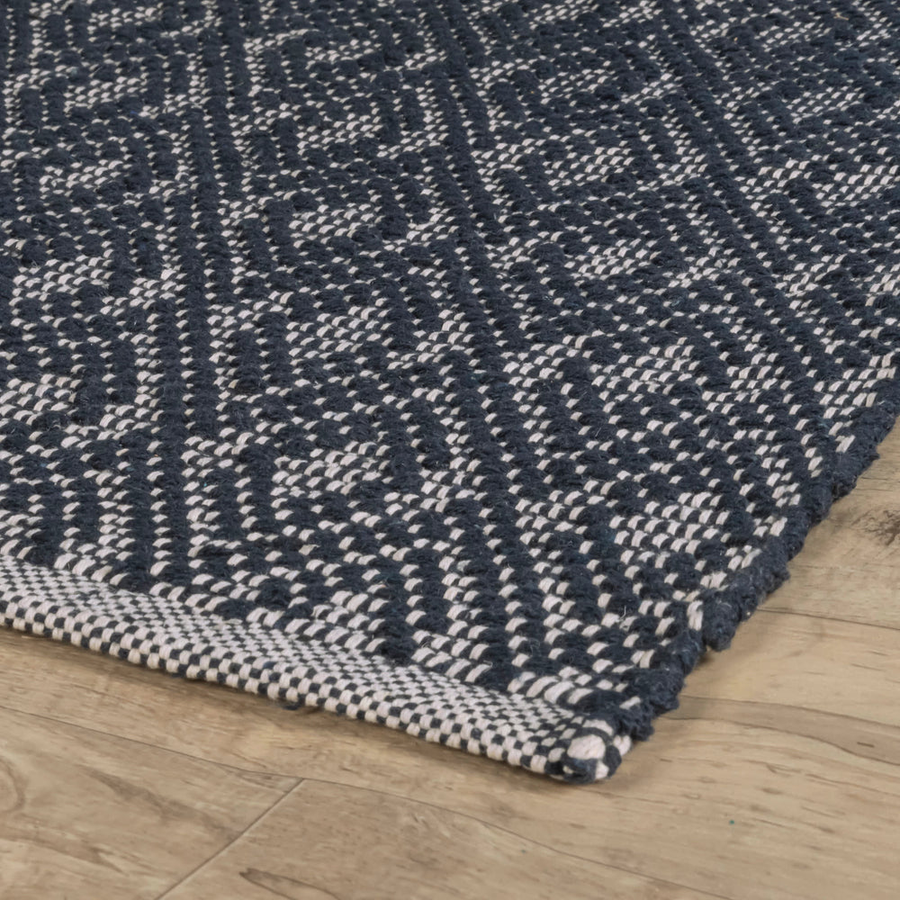 Optic Diamond Handwoven Cotton Rug | Navy/Ivory