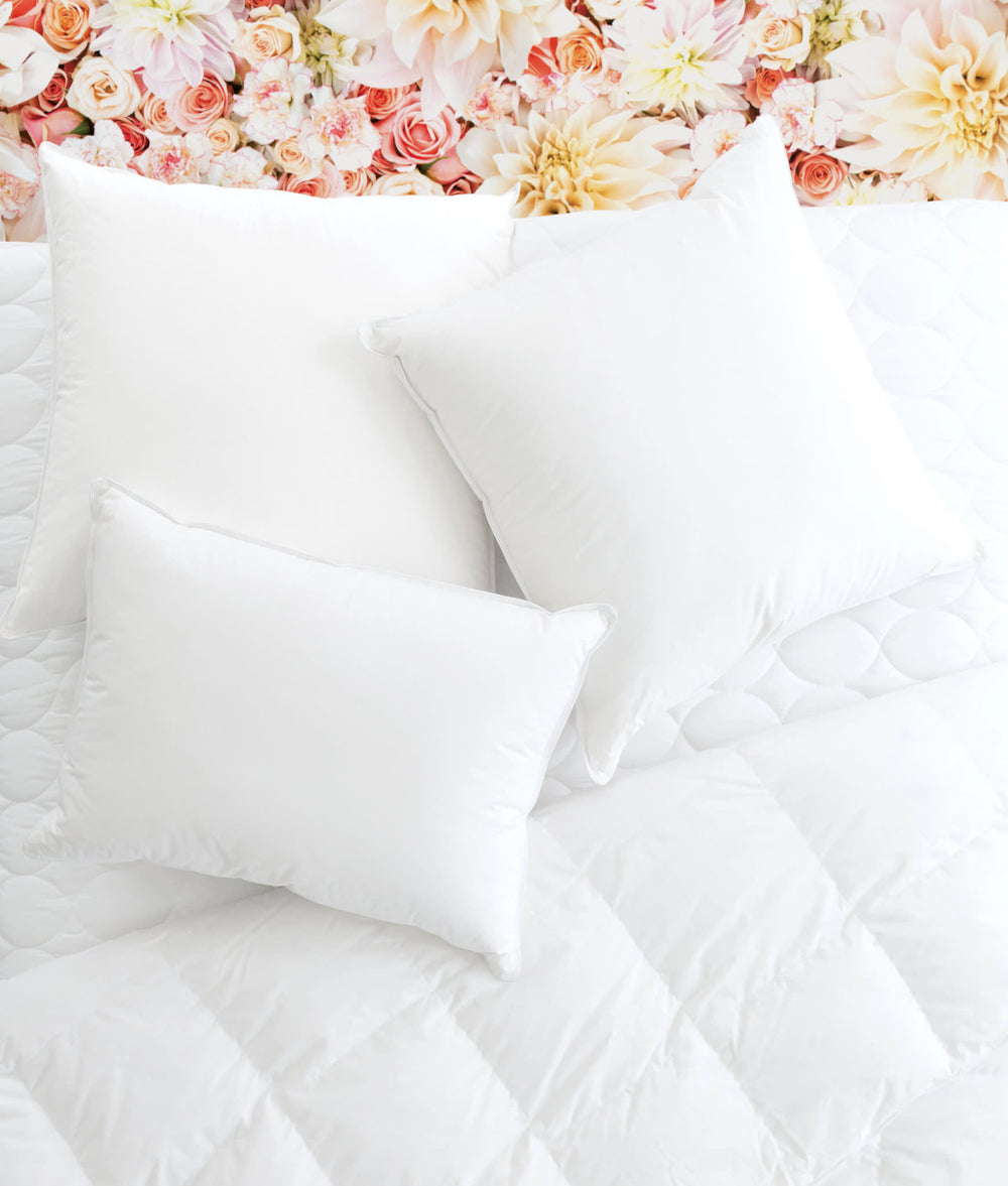 Meditation Down Pillow Medium | White
