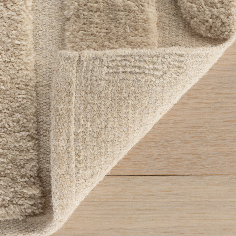 Ais Abstract Bohemian Rug | Ivory