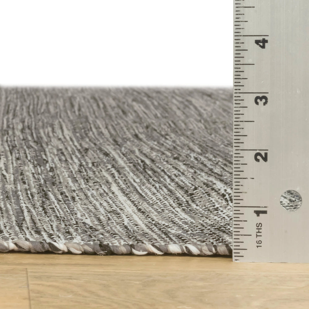 Solid Handwoven Handwoven Indoor/Outdoor Rug | Grey