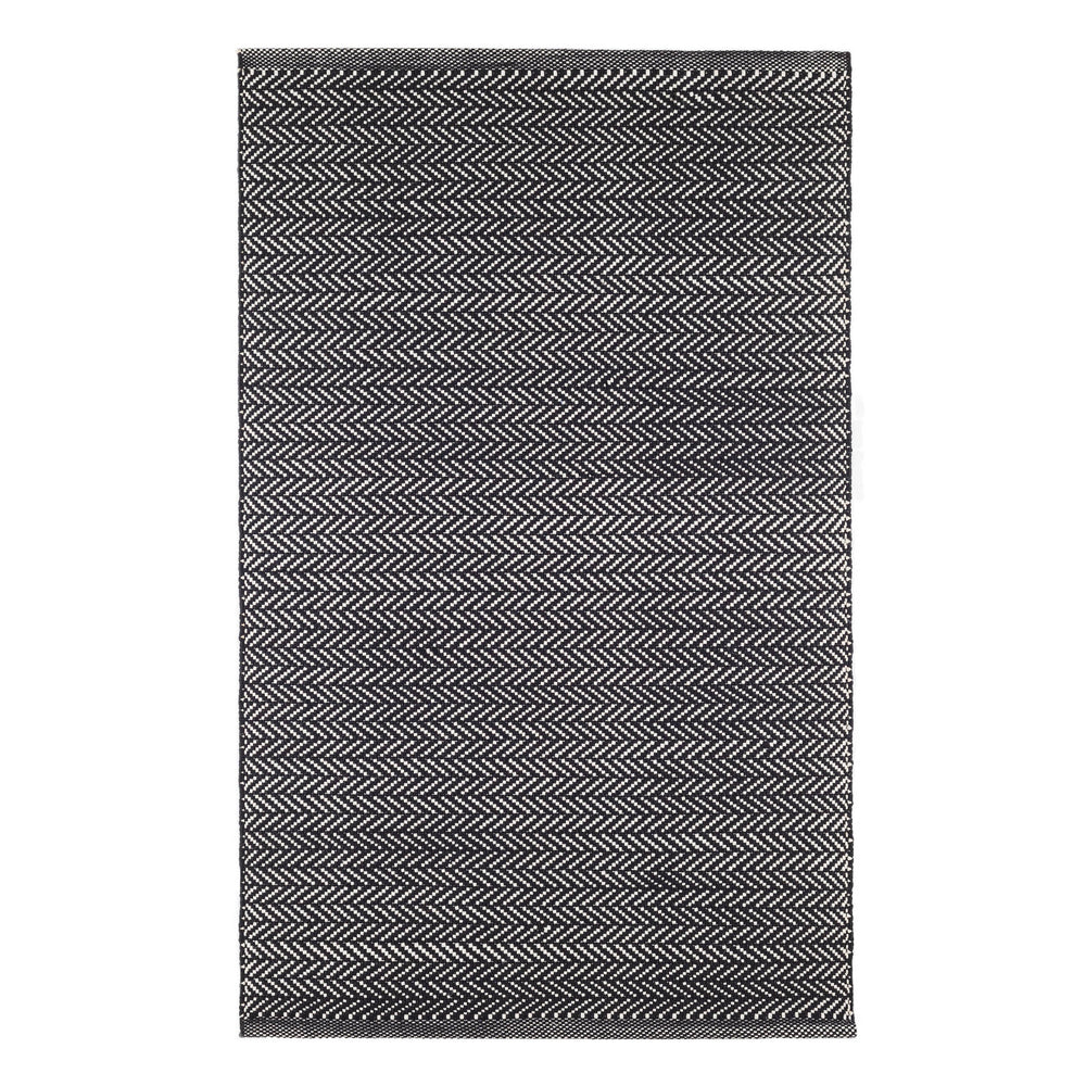 Herringbone Handwoven Indoor/Outdoor Rug | Black/Ivory