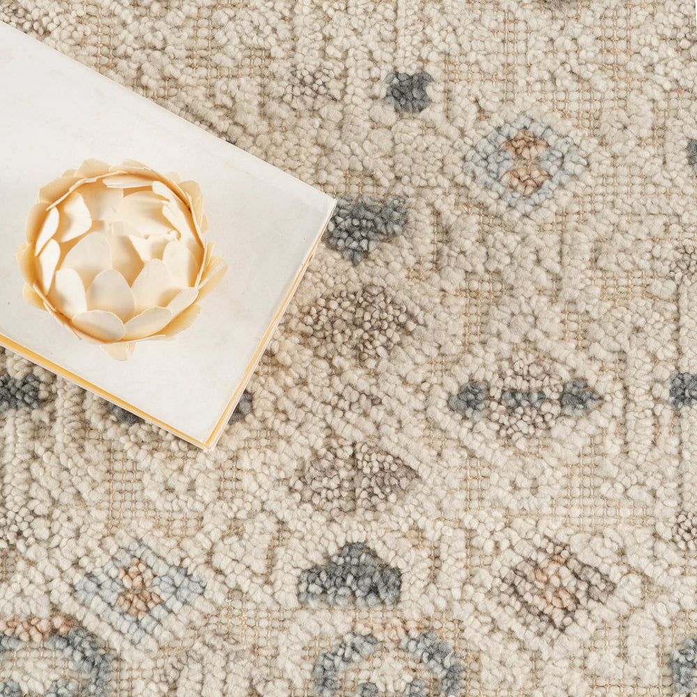 Emory Hand Knotted Wool Rug | Ivory
