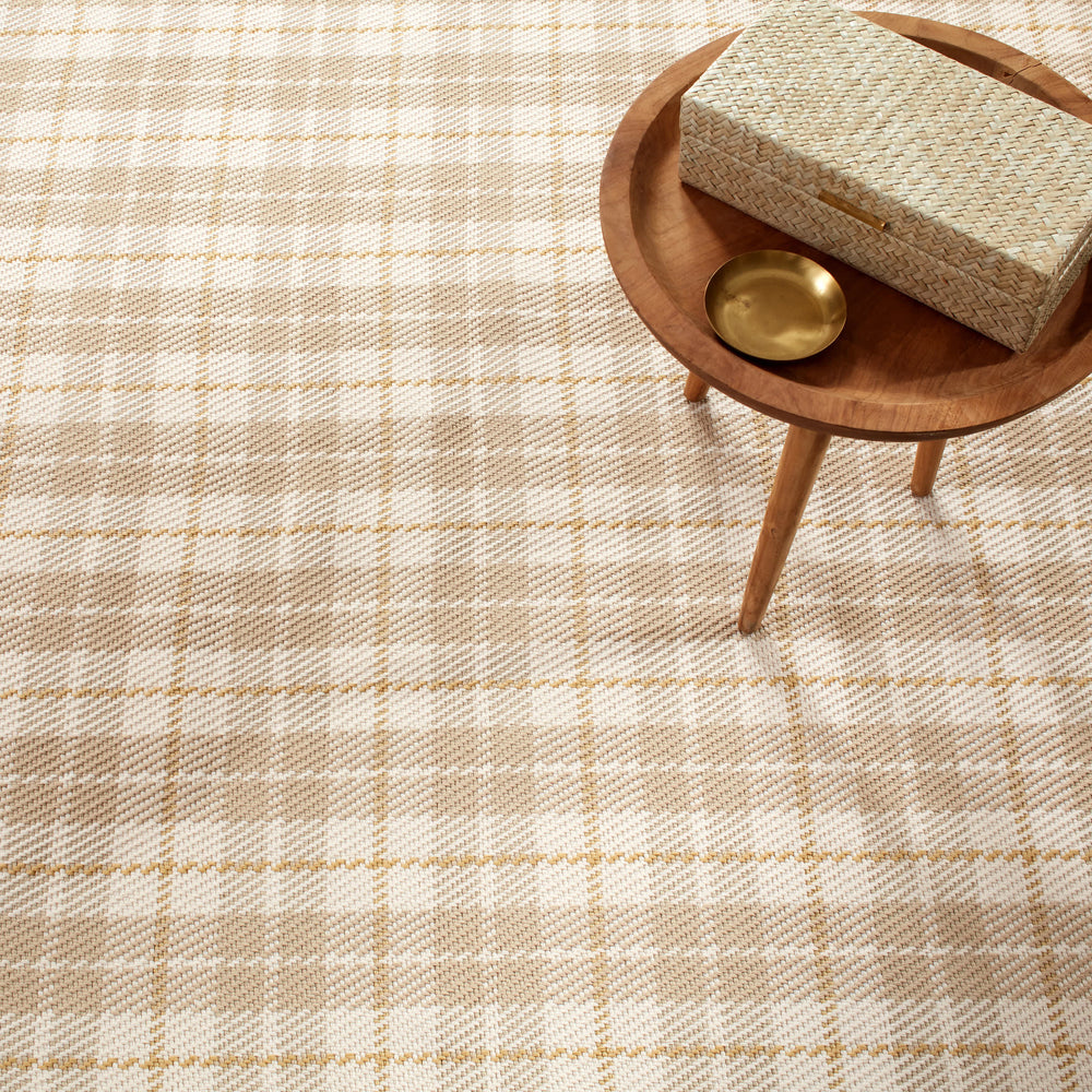 Lakeville Plaid Handwoven Indoor/Outdoor Rug | Khaki