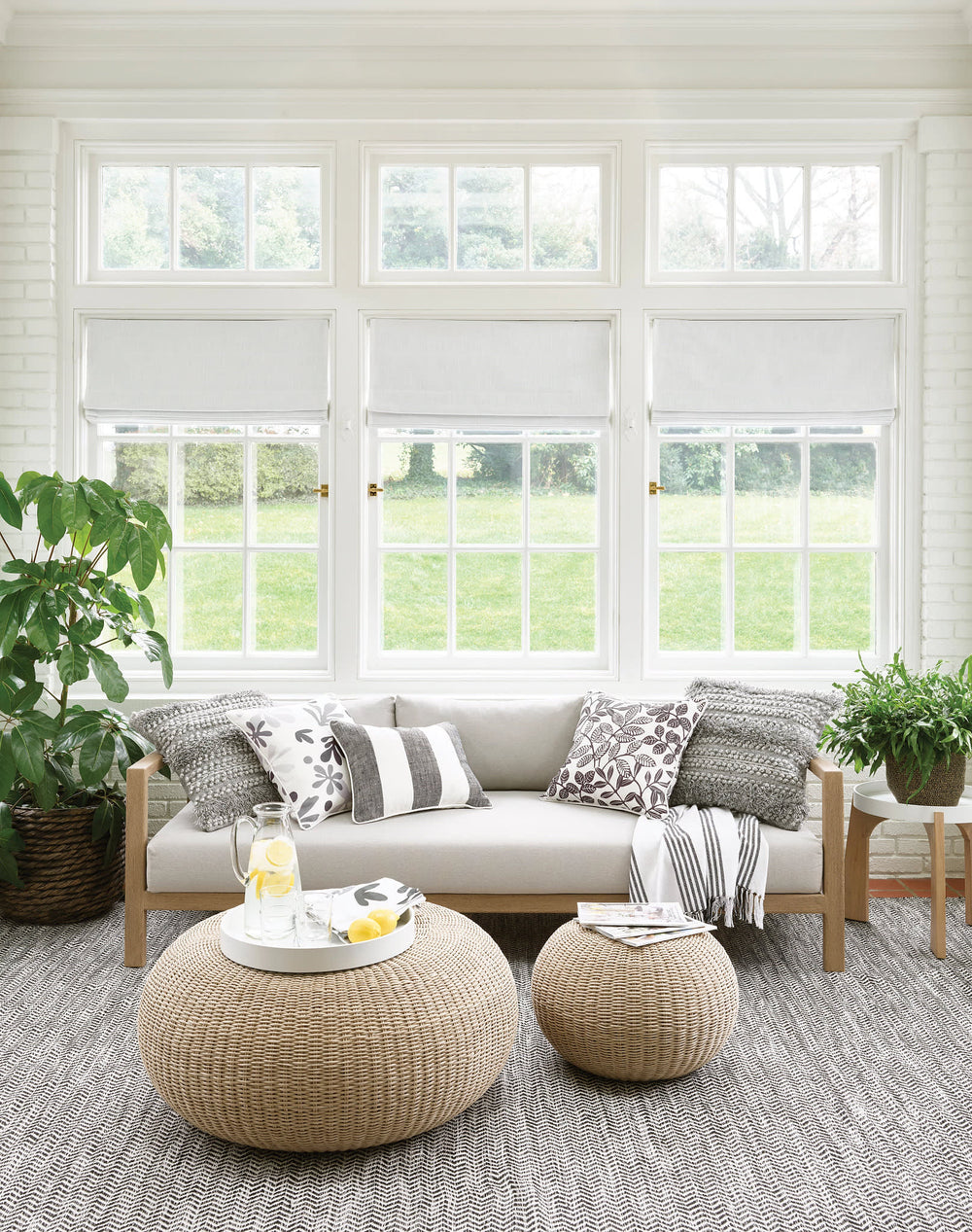 Boucle Indoor/Outdoor Decorative Pillow Cover | Natural
