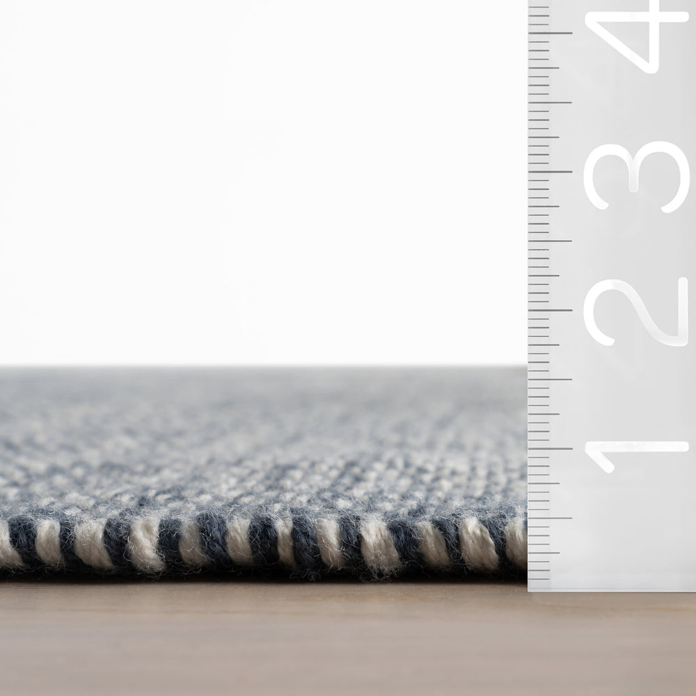 Pebble Handwoven Performance Rug | Blue