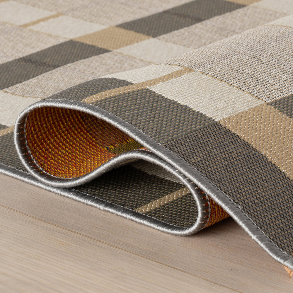 Sundara Modern Plaid Indoor/Outdoor Rug | Grey Multi