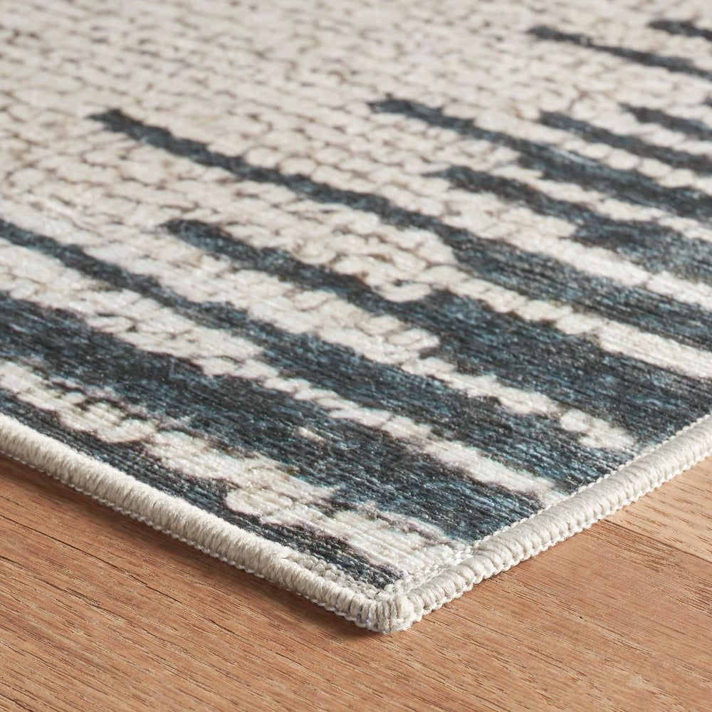 Moss Machine Washable Rug | Metal