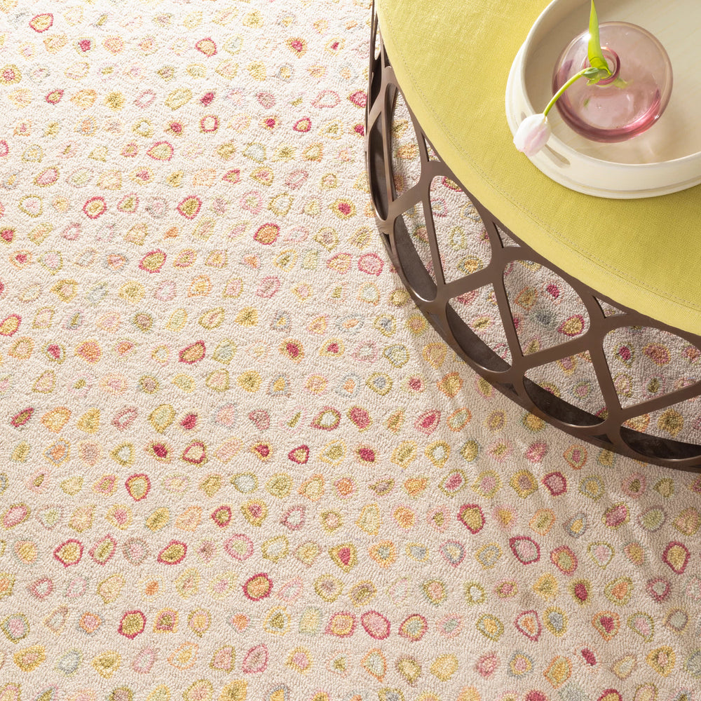 Cats Paw Hand Micro Hooked Wool Rug | Pastel