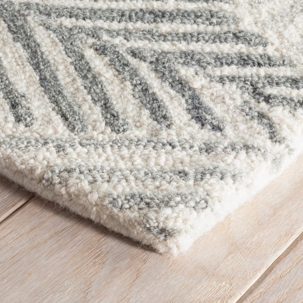 Karari Hand Hooked Wool Rug | Blue