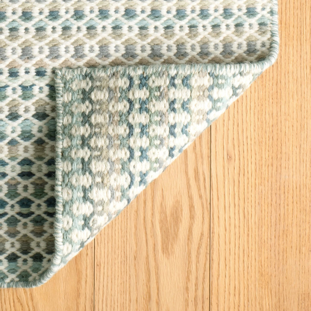 Poppy Handwoven Wool Rug | Blue