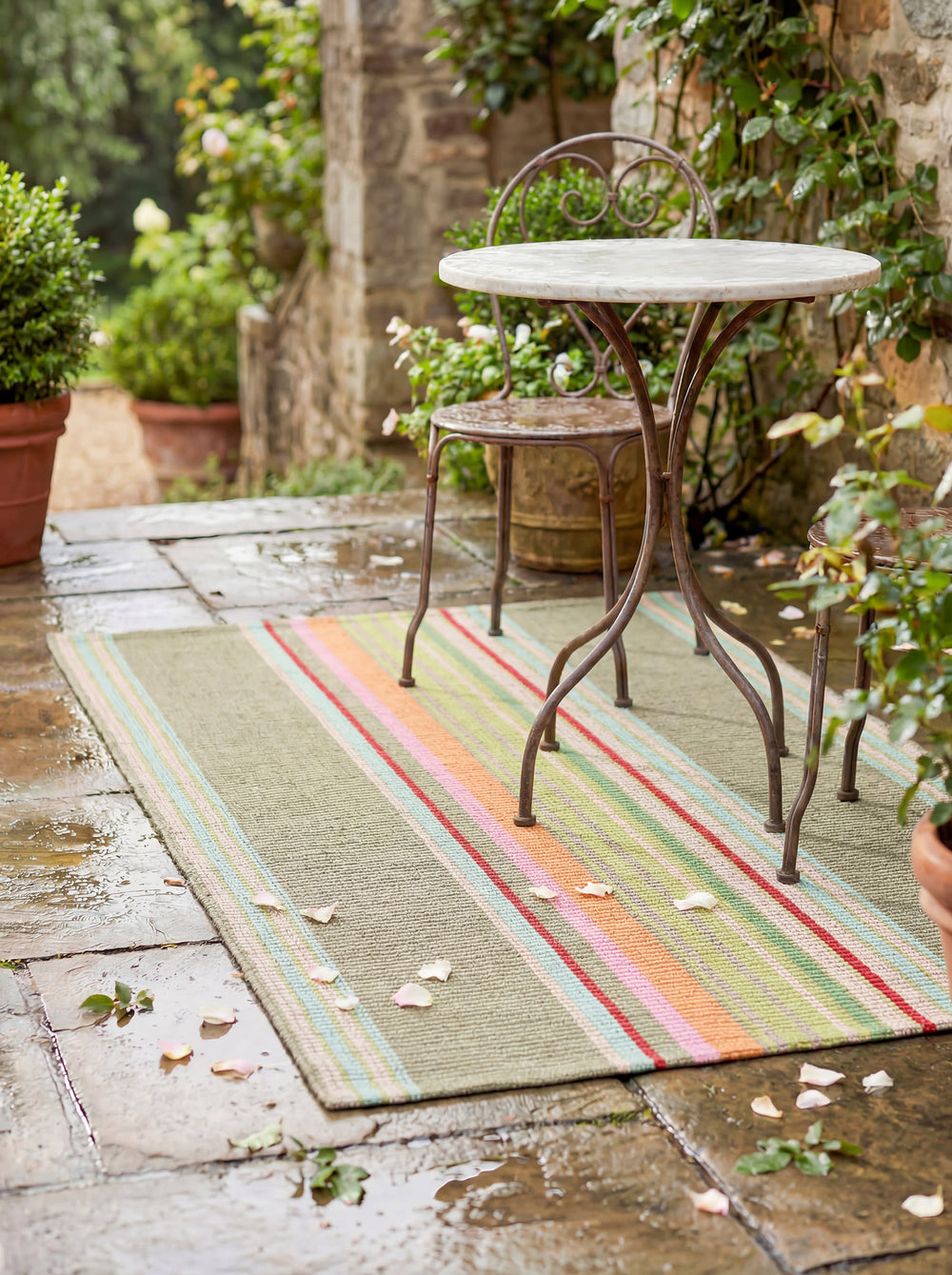 Stone Soup Handwoven Indoor/Outdoor Rug | Multi