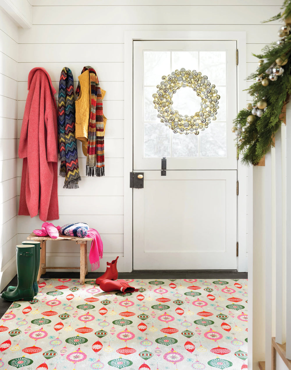 Iridescent Ball Wreath | Clear