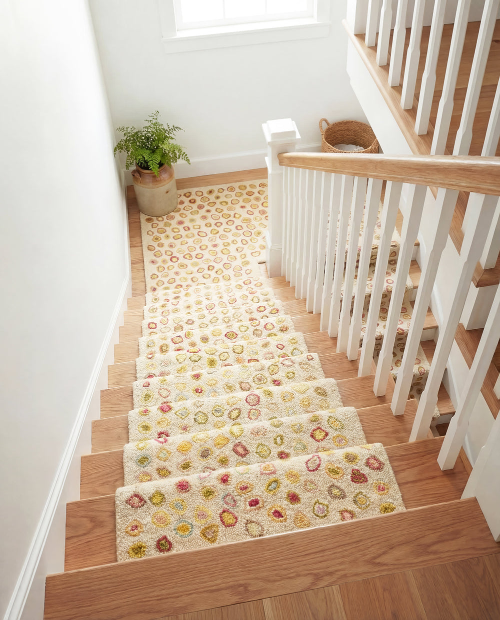 Cats Paw Hand Micro Hooked Wool Rug | Pastel